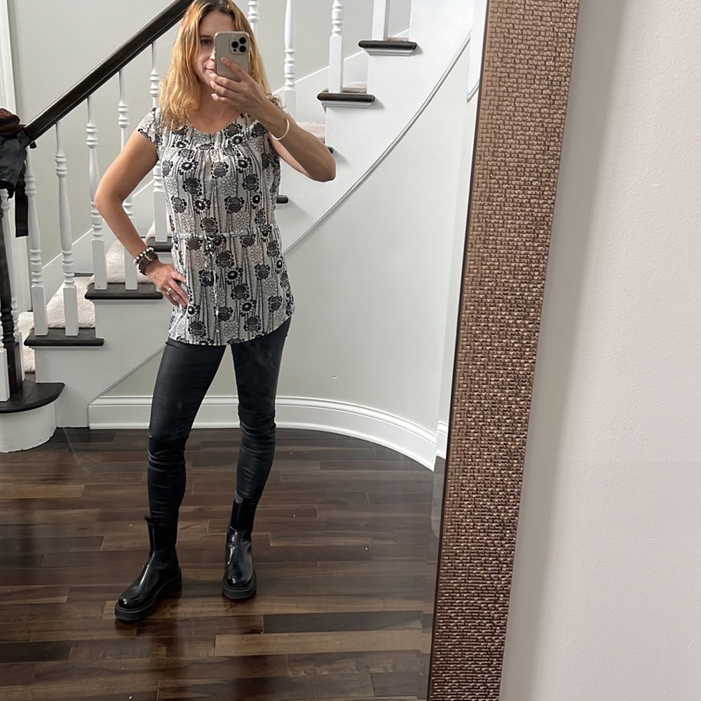 Tulle black and white tunic